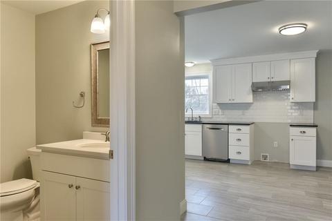 5 Douglas Ct, Coventry, RI 02816 photo 6