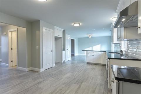 5 Douglas Ct, Coventry, RI 02816 photo 7