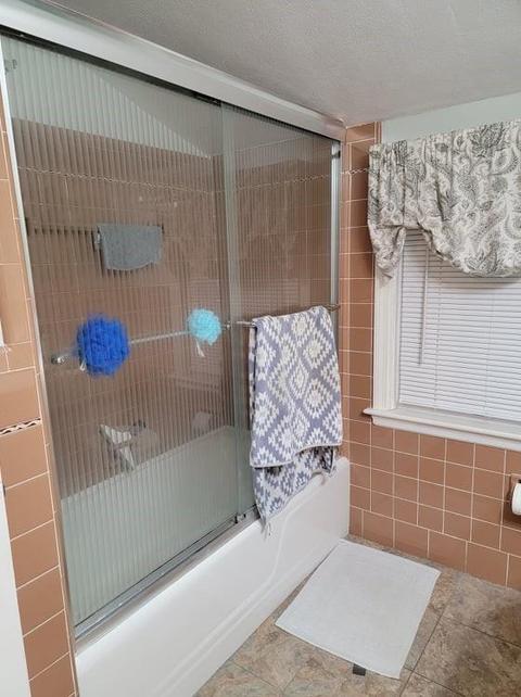 85 Grassy Plain Rd, East Providence, RI 02915 photo 16