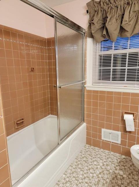 85 Grassy Plain Rd, East Providence, RI 02915 photo 7