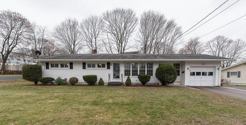 85 Victory Blvd, Woonsocket, RI 02895 photo 25