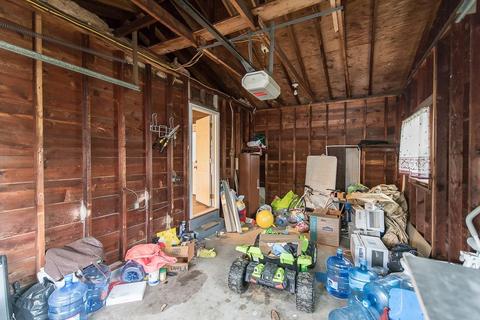 85 Victory Blvd, Woonsocket, RI 02895 photo 24