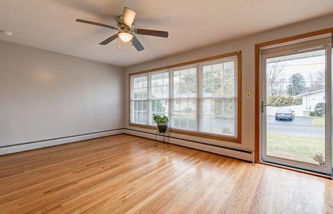 85 Victory Blvd, Woonsocket, RI 02895 photo 2