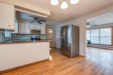 85 Victory Blvd, Woonsocket, RI 02895 photo 8