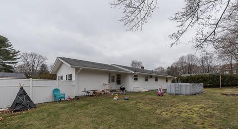 85 Victory Blvd, Woonsocket, RI 02895 photo 29
