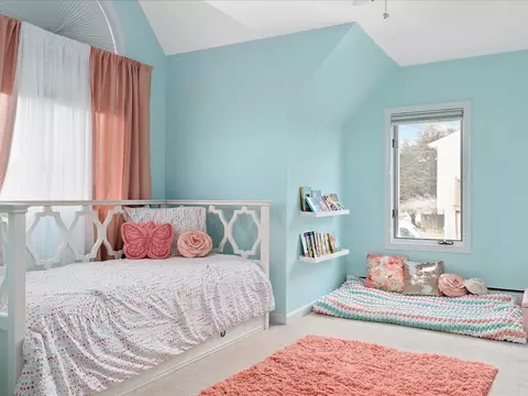 10 Juniper Ave, Westerly, RI 02891 photo 17