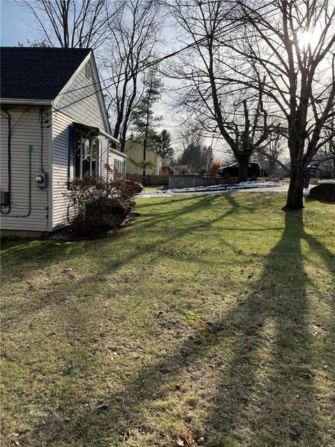 196 Saw Mill Rd, Glocester, RI 02814 photo 7