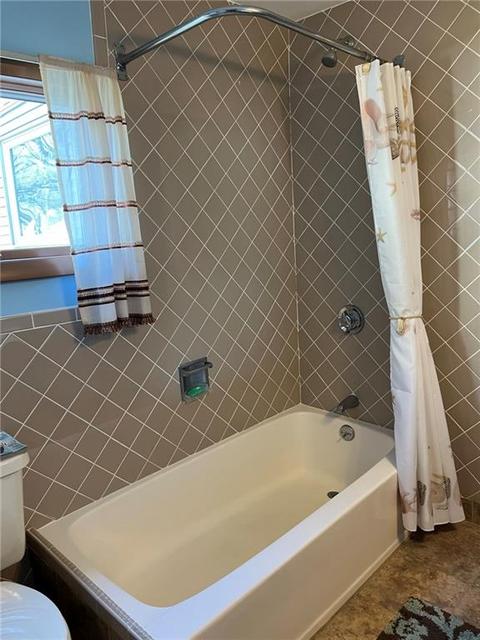 196 Saw Mill Rd, Glocester, RI 02814 photo 16