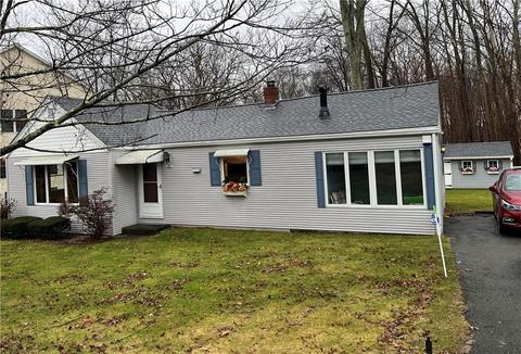 196 Saw Mill Rd, Glocester, RI 02814 photo 1