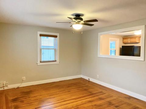 75 Obadiah Ave, Warwick, RI 02889 photo 9