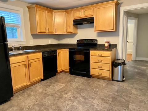 75 Obadiah Ave, Warwick, RI 02889 photo 7