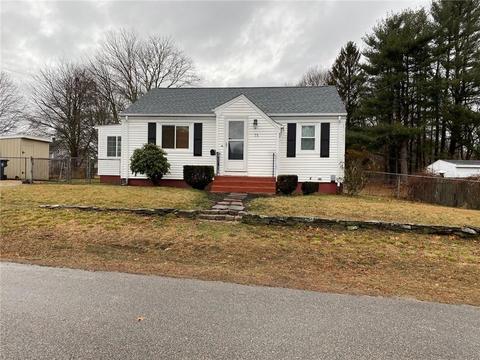 75 Obadiah Ave, Warwick, RI 02889 photo 2