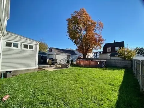 81 Warwick Rd, Pawtucket, RI 02861 photo 18