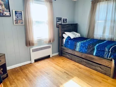 81 Warwick Rd, Pawtucket, RI 02861 photo 9