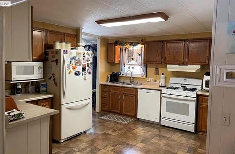 13 Hide A Way, Coventry, RI 02816 photo 6