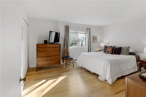 281 Chatham Cir, Warwick, RI 02886 photo 14