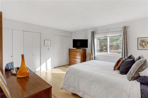 281 Chatham Cir, Warwick, RI 02886 photo 15