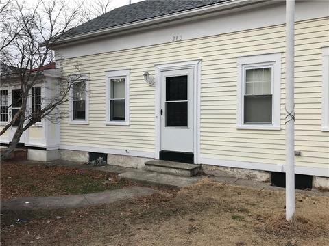 283 Knight St, Warwick, RI 02886 photo 2