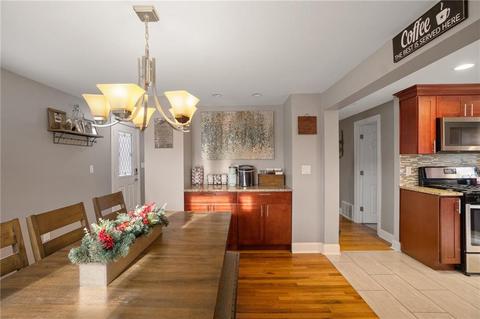 8 Cleveland St, Woonsocket, RI 02895 photo 7