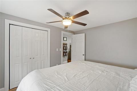 8 Cleveland St, Woonsocket, RI 02895 photo 12