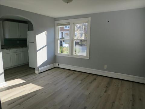 65 Carriere Ave, Woonsocket, RI 02895 photo 5
