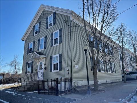 60 Lincoln St, Woonsocket, RI 02895 photo 1