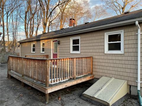 41 Anthony St, Warwick, RI 02886 photo 4
