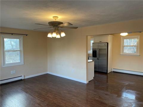 41 Anthony St, Warwick, RI 02886 photo 6