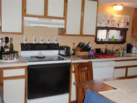 96 Bates Ave, Coventry, RI 02816 photo 4