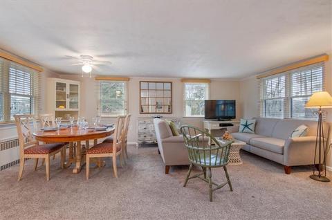 2 Simms St, Westerly, RI 02891 photo 9