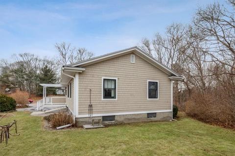 2 Simms St, Westerly, RI 02891 photo 4