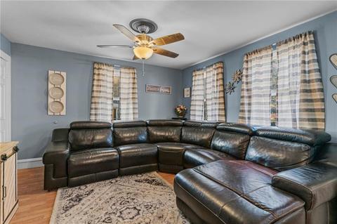 80 Reed St, Warwick, RI 02886 photo 2