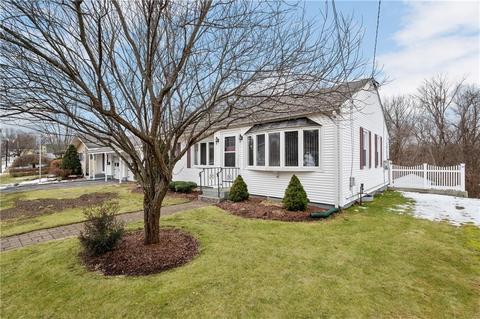 57 St Louis Ave, Woonsocket, RI 02895 photo 42