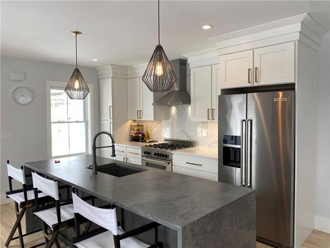 145 Graystone St, Warwick, RI 02886 photo 9