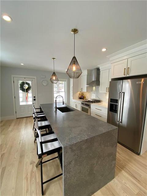 145 Graystone St, Warwick, RI 02886 photo 8