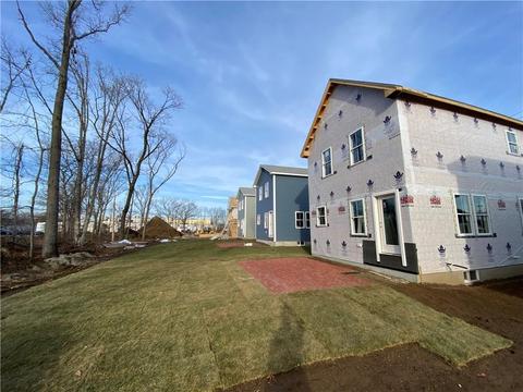 145 Graystone St, Warwick, RI 02886 photo 14