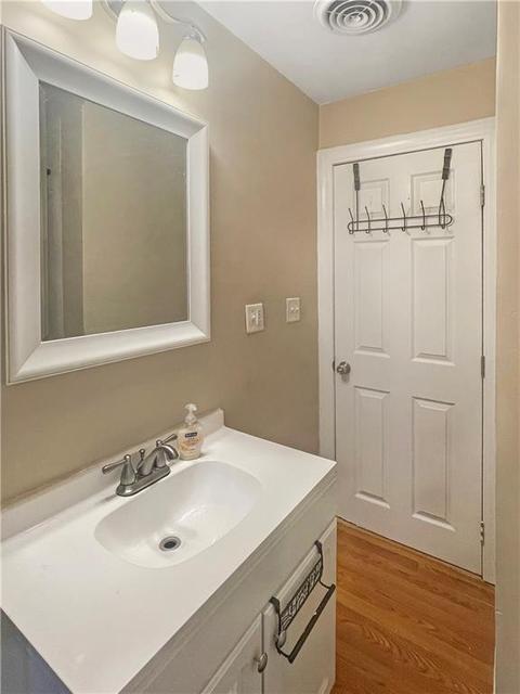 63 Greeley Ave, Warwick, RI 02886 photo 10