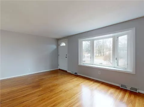 16 Lloyd Dr, Coventry, RI 02816 photo 23