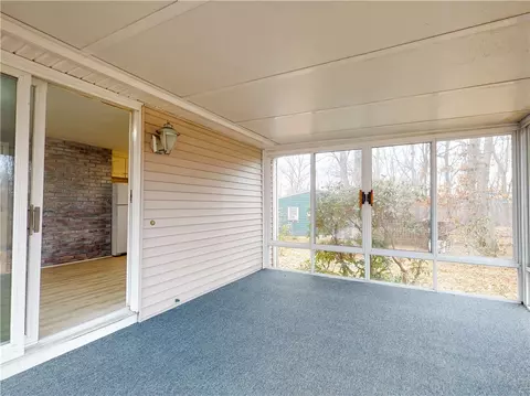 16 Lloyd Dr, Coventry, RI 02816 photo 28