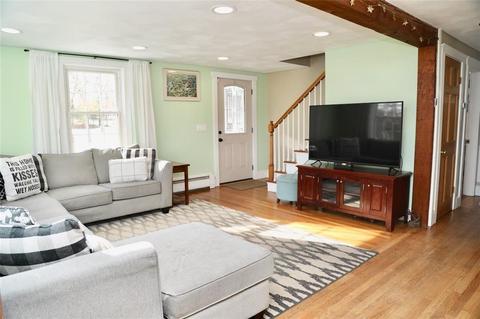 17 Minda Ln, Coventry, RI 02816 photo 10