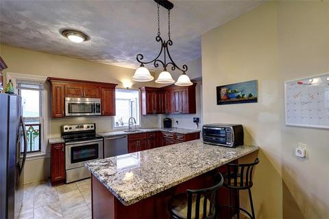 172 Pond St, Woonsocket, RI 02895 photo 17