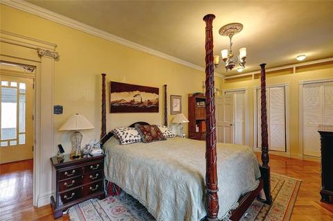 172 Pond St, Woonsocket, RI 02895 photo 22