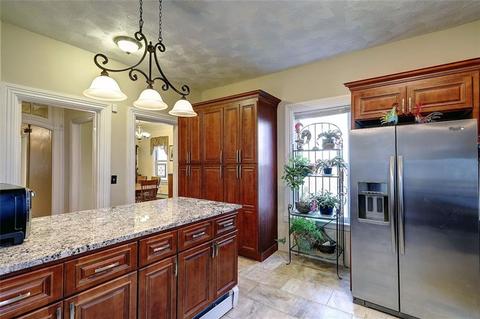 172 Pond St, Woonsocket, RI 02895 photo 20