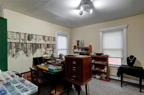 172 Pond St, Woonsocket, RI 02895 photo 27