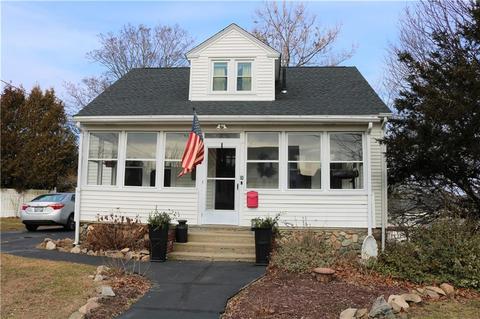 10 Batterson Ave, Westerly, RI 02891 photo 1