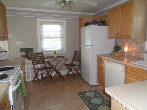 39 Barber Ave, Warwick, RI 02886 photo 20