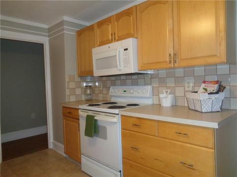 39 Barber Ave, Warwick, RI 02886 photo 16
