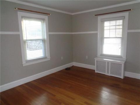 39 Barber Ave, Warwick, RI 02886 photo 24