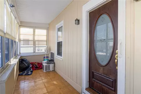 239 Joffre Ave, Woonsocket, RI 02895 photo 4