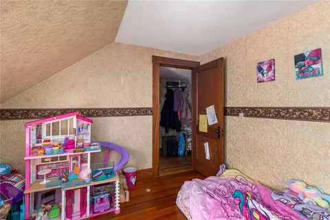239 Joffre Ave, Woonsocket, RI 02895 photo 29
